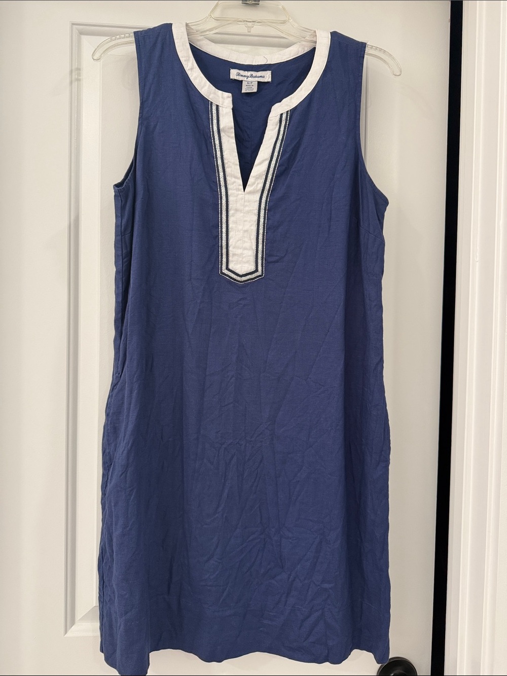 Tommy Bahama Sleeveless Indigo Shift Dress with White Trim